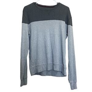 Victorinox Men's Grey Color Block Long Sleeve‎ T-Shirt Sz M Cotton Knit Pullover